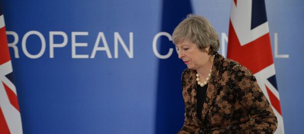 Премьер-министр Великобритании Тереза Мэй во время пресс-конференции на саммите ЕС в Брюсселе - Sputnik Латвия