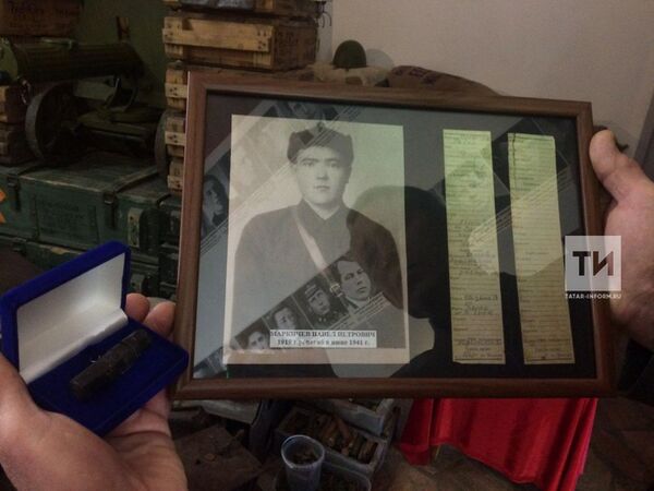 Останки погибшего под Лиепаей красноармейца передали родным в России - Sputnik Латвия