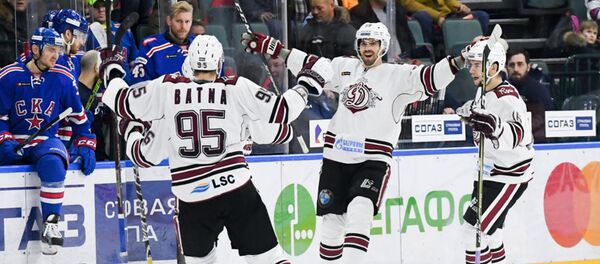 Первый хет-трик Виделля и победа Динамо над СКА - Sputnik Латвия