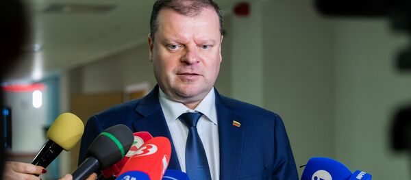 Премьер-министр Литвы Саулюс Сквернялис Премьер-министр Литвы Саулюс Сквернялис - Sputnik Latvija