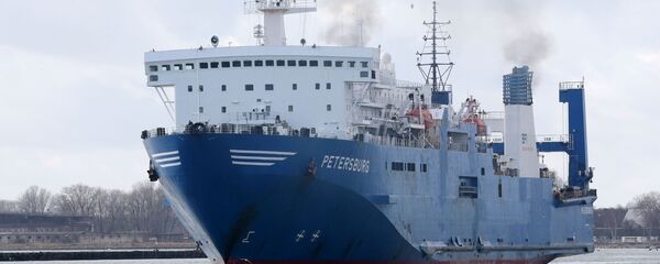 Паром в порту Балтийска Паром в порту Балтийска - Sputnik Латвия