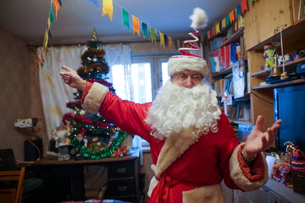 Душа нараспашку: латвийский Дед Мороз поделился секретами профессии - Sputnik Латвия