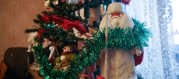 Жан Карклиньш - латвийский Дед Мороз Жан Карклиньш - латвийский Дед Мороз - Sputnik Latvija