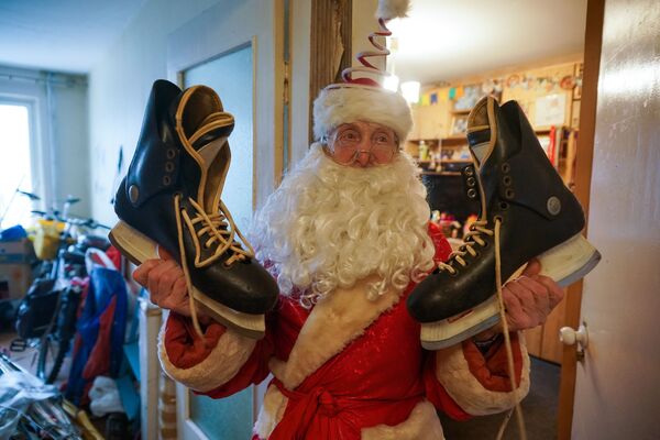 Душа нараспашку: латвийский Дед Мороз поделился секретами профессии - Sputnik Латвия