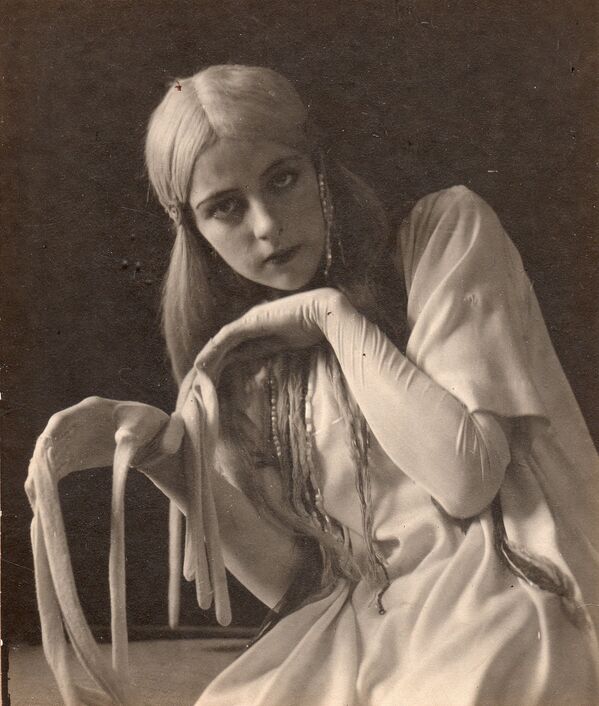 Русская актриса немого кино Александра Ребикова, 1908 год - Sputnik Латвия