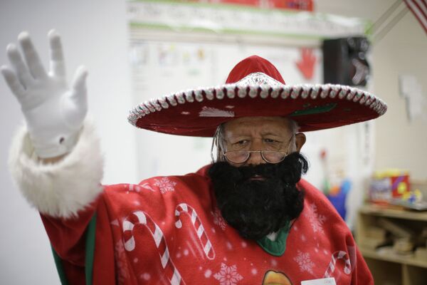Мексиканский Дед Мороз Панчо-Клаус - Sputnik Латвия
