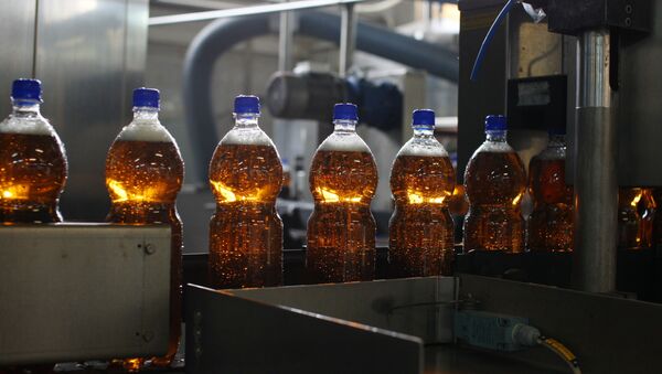 Производство газированных напитков - Sputnik Latvija