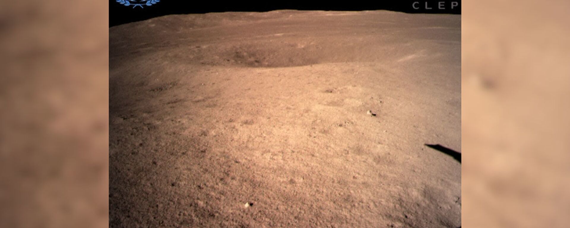 Чанъэ-4 сделал первый снимок обратной стороны Луны - Sputnik Latvija, 1920, 04.01.2019