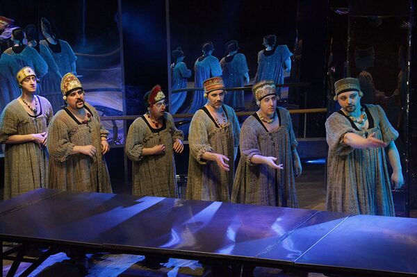 Не надорвите животики: в Ригу едет Баба Шанель - Sputnik Латвия