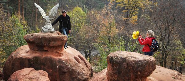 Посетители фотографируются в национальном парке Кисловодский - Sputnik Латвия
