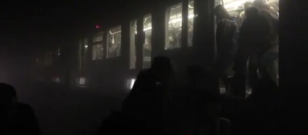 Брюссель в первые часы после серии терактов - Sputnik Латвия