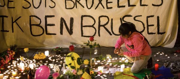 В Брюсселе почтили память погибших во время терактов - Sputnik Латвия