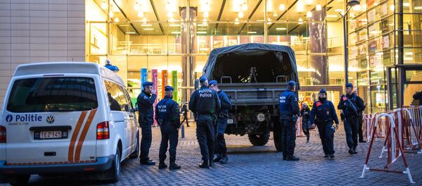 Усиление мер безопасности в Брюсселе Усиление мер безопасности в Брюсселе - Sputnik Latvija