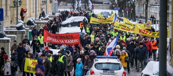 Акция протеста в Риге против социального и национального неравенства в Латвии. 12 января 2019 г. Акция протеста в Риге против социального и национального неравенства в Латвии. 12 января 2019 г. - Sputnik Латвия