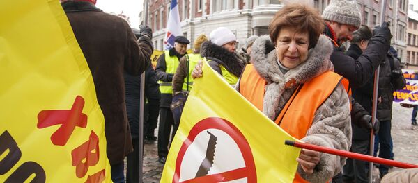 Татьяна Жданок на акции протеста в Риге против социального и национального неравенства в Латвии. 12 января 2019 г. Татьяна Жданок на акции протеста в Риге против социального и национального неравенства в Латвии. 12 января 2019 г. - Sputnik Латвия