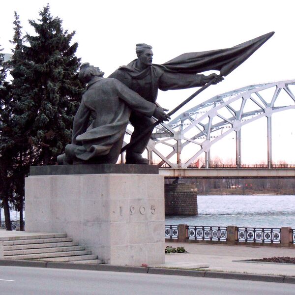 Rīcības un nelojalitātes diena: 13. janvāris Latvijas vēsturē Rīcības un nelojalitātes diena: 13. janvāris Latvijas vēsturē - Sputnik Latvija