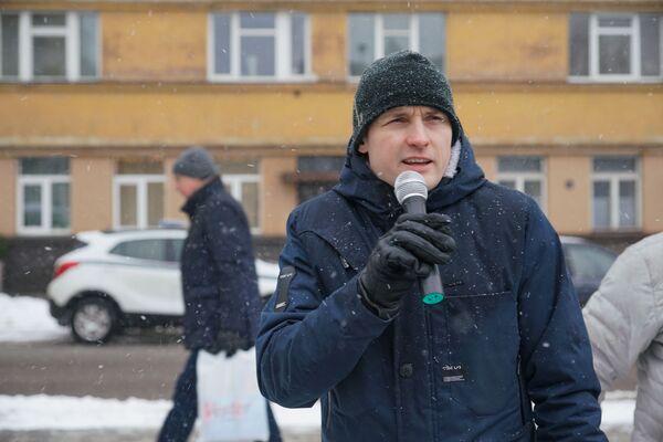 Митинг в защиту Палецкиса: три десятка неравнодушных в океане молчания - Sputnik Латвия
