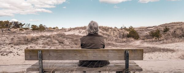 Пожилая женщина - Sputnik Latvija