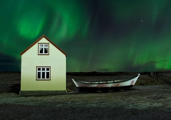 Skats uz naksnīgo ainavu Islandē - Sputnik Latvija