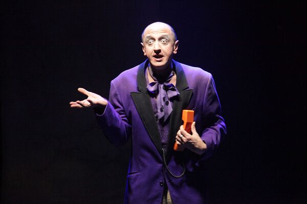 Спектакль-сон: в Ригу едет необычная постановка Мастера и Маргариты - Sputnik Латвия