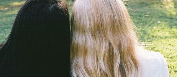 Молодые девушки - Sputnik Латвия