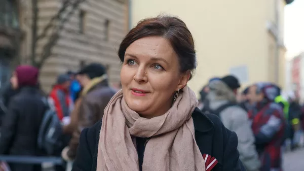 Акция протеста у здания Сейма с требованием провести внеочередные парламентские выборы - Sputnik Латвия