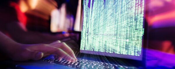 Вирус-вымогатель атаковал IT-системы компаний в разных странах Вирус-вымогатель атаковал IT-системы компаний в разных странах - Sputnik Latvija