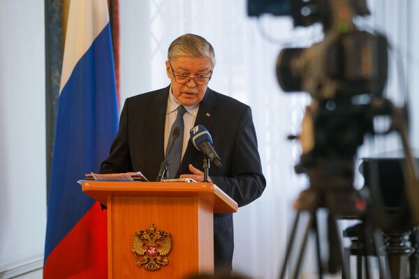 Два года посла России в Латвии: о конях в хлеву и русской школе Два года посла России в Латвии: о конях в хлеву и русской школе - Sputnik Латвия