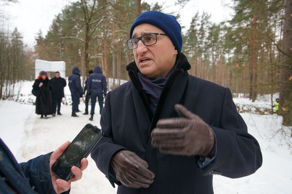 Как сделать так, чтобы не забывать: дипломаты почтили память жертв Холокоста Как сделать так, чтобы не забывать: дипломаты почтили память жертв Холокоста - Sputnik Латвия