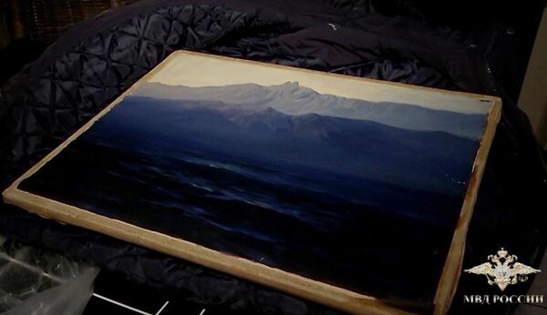 Украденную из Третьяковской галереи картину нашли меньше чем за сутки Украденную из Третьяковской галереи картину нашли меньше чем за сутки - Sputnik Латвия