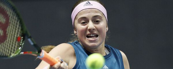 Латвийка Елена Остапенко в матче против француженки Кристины Младенович на турнире в Санкт-Петербурге 29 января 2019 года - Sputnik Латвия