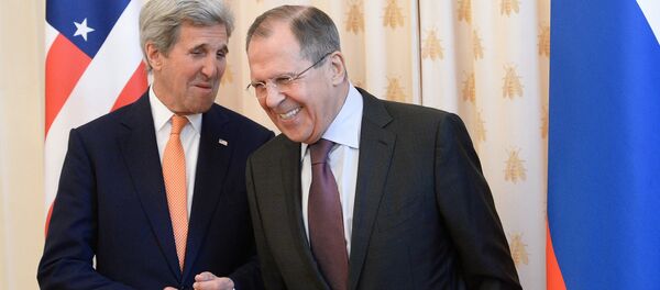 Встреча главы МИД РФ С.Лаврова с Государственным секретарем США Дж.Керри Встреча главы МИД РФ С.Лаврова с Государственным секретарем США Дж.Керри - Sputnik Latvija