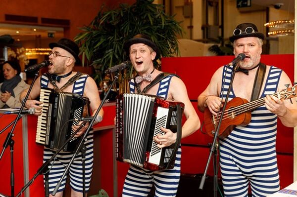 Туристическая выставка в Риге: уроки латгальского и путь угря Туристическая выставка в Риге: уроки латгальского и путь угря - Sputnik Латвия