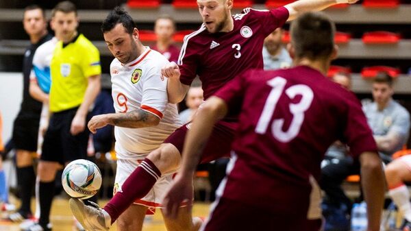 Матч между сборными Латвии и Гибралтара в рамках отбора на ЧМ-2020 по футзалу - Sputnik Латвия