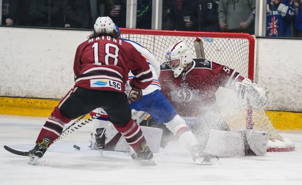 Рижское Динамо сыграло на выезде со сборной Великобритании Рижское Динамо сыграло на выезде со сборной Великобритании - Sputnik Латвия