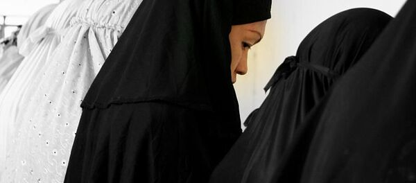 Девушки-мусульманки Девушки-мусульманки - Sputnik Латвия