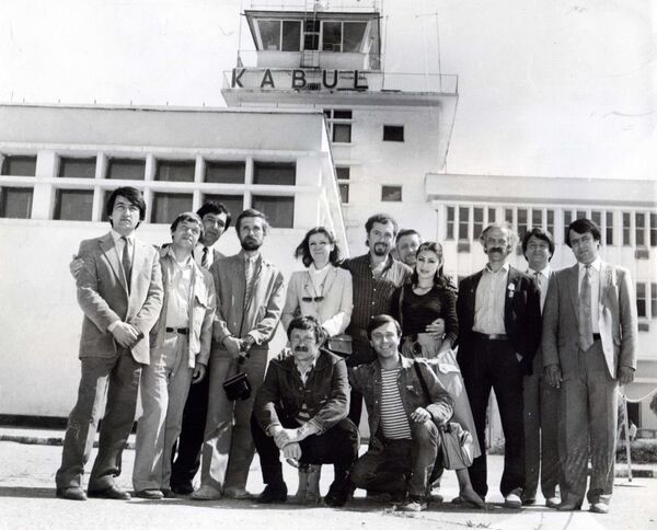 Опасные гастроли: артисты СССР вспоминают концерты в Афганистане Опасные гастроли: артисты СССР вспоминают концерты в Афганистане - Sputnik Латвия