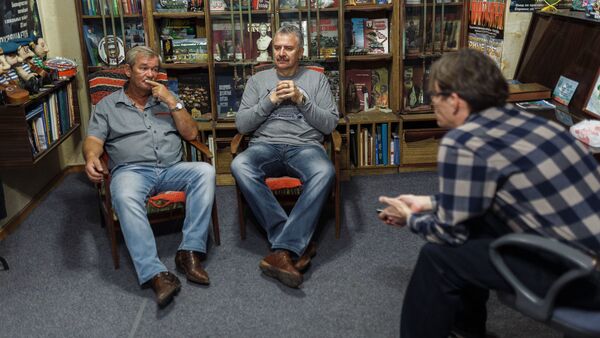 Голубые береты: песни, которые рождались после боев - Sputnik Латвия