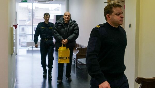 Пикет в защиту Олега Бурака у здания суда в Риге - Sputnik Латвия