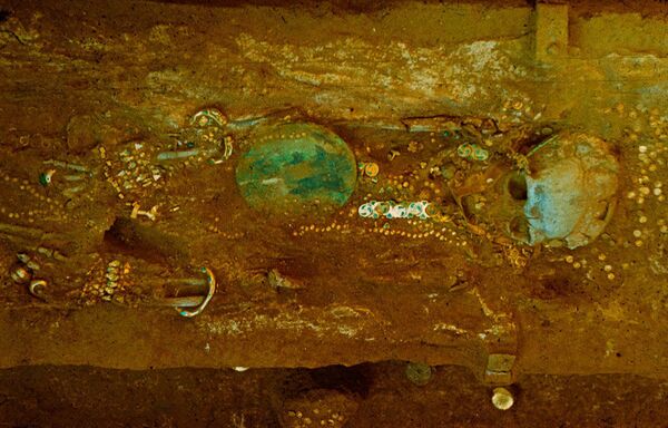 Золото Бактрии: что нашли и передали Афганистану советские археологи - Sputnik Латвия