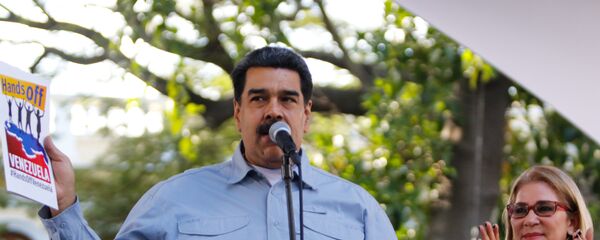 Venecuēlas prezidents Nikolass Maduro un viņa dzīvesbiedre Silija Floresa - Sputnik Latvija