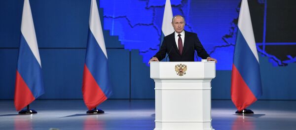Президент РФ Владимир Путин выступает с ежегодным посланием Федеральному собранию, 20 февраля 2019 - Sputnik Латвия
