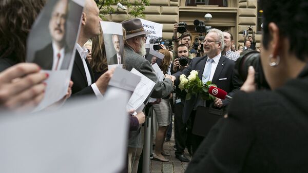 Кто станет новым президентом Латвии: порядок избрания и биографии претендентов - Sputnik Латвия