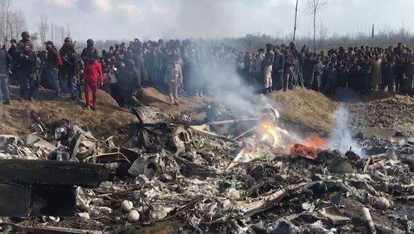 Появилось видео сбитых Пакистаном самолетов ВВС Индии - Sputnik Латвия