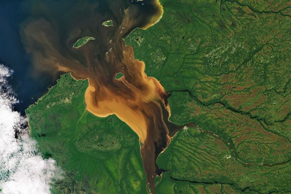 Вид из космоса на залив Руперта в Северном Квебеке, Канада - Sputnik Латвия