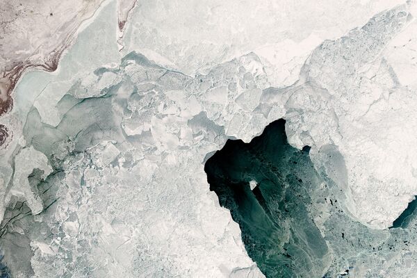 Многообразие льдов Каспийского моря - Sputnik Латвия