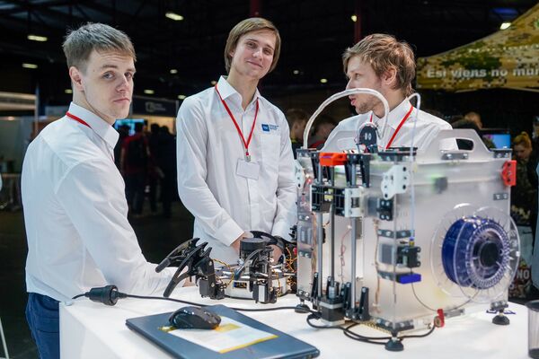 Рижская Школа-2019: Россия для Латвии ближе Рижская Школа-2019: Россия для Латвии ближе - Sputnik Латвия