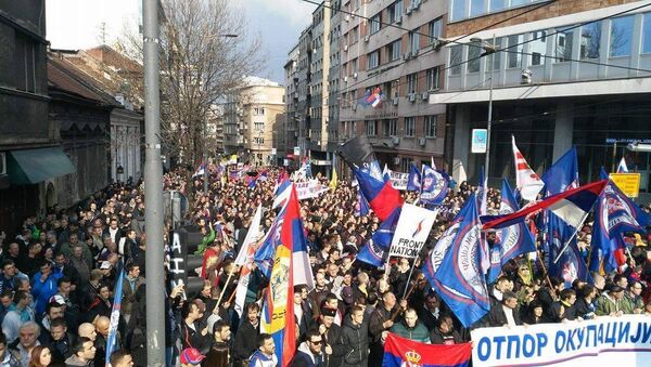 Протест против НАТО в Белграде. 27 марта 2016 - Sputnik Латвия