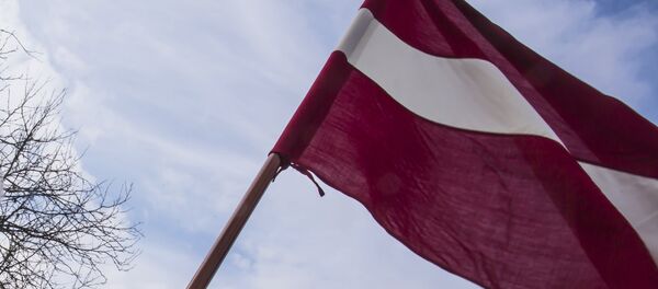 Флаг Латвии Флаг Латвии - Sputnik Латвия