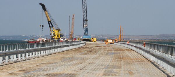 Подготовительные работы перед строительством Керченского моста в Тамани - Sputnik Латвия